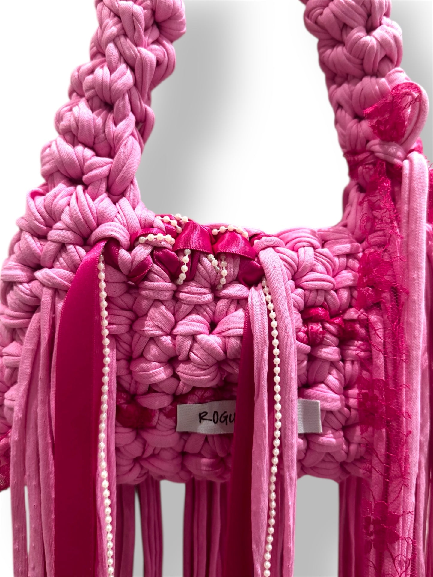 SHOULDER ROGUE - BUBBLEGUM